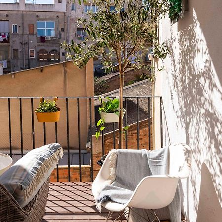 Enchanting 2 Bedroom Flat With Terrace Near Placa Espanya Barcelona Bagian luar foto